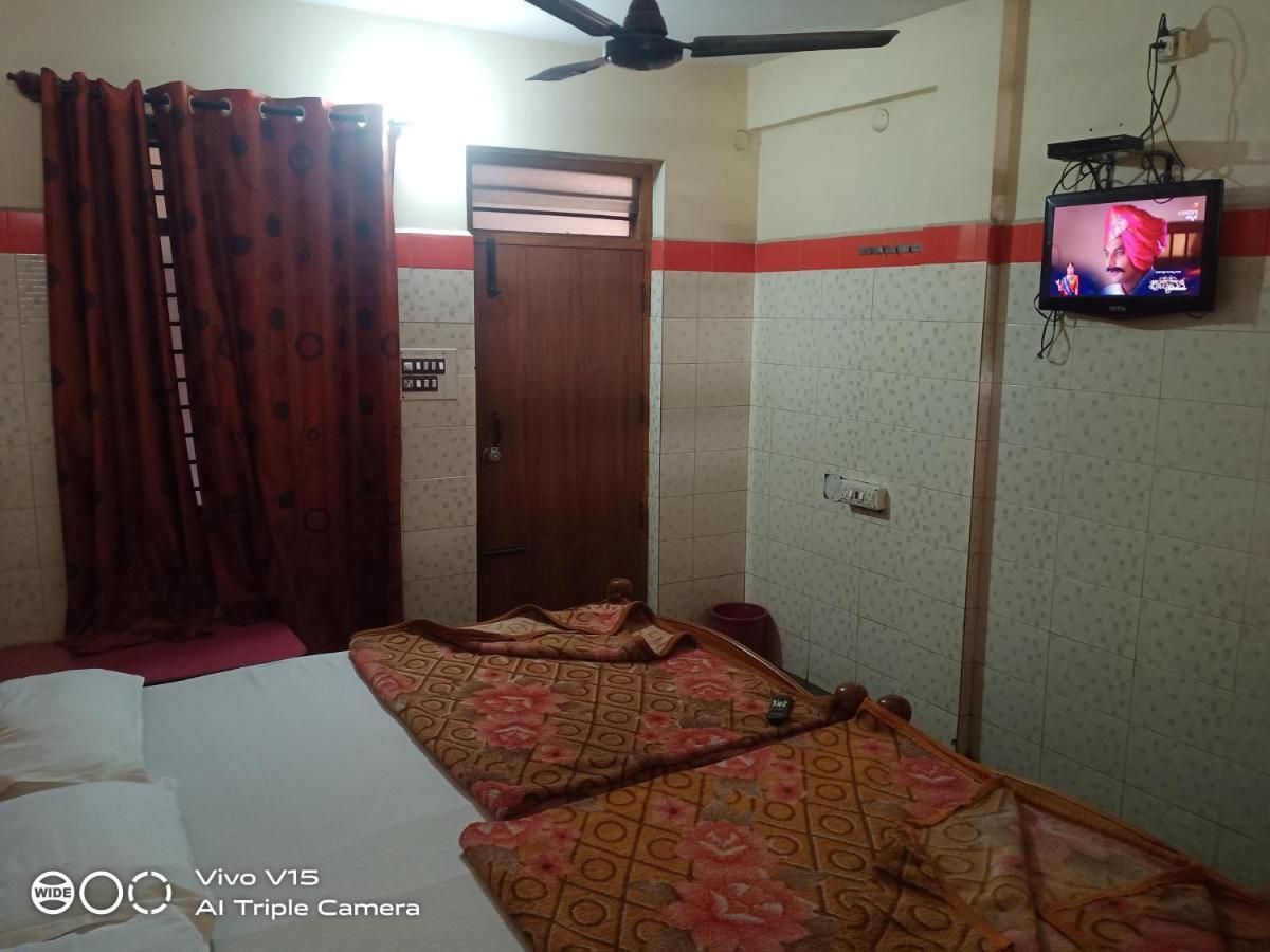 Villa Sharada Kk Residency Mysore Habitación foto